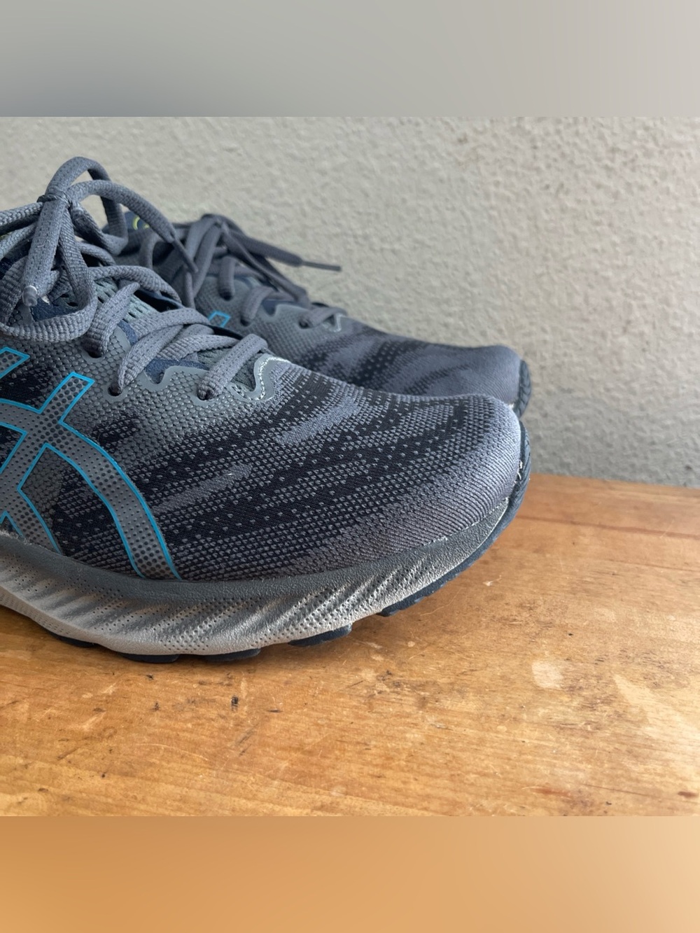 Asics Gel-Nimbus 23 Running Shoes Grey Blue Mens Size 8.5 1011B005 Sneakers - Picture 9 of 13